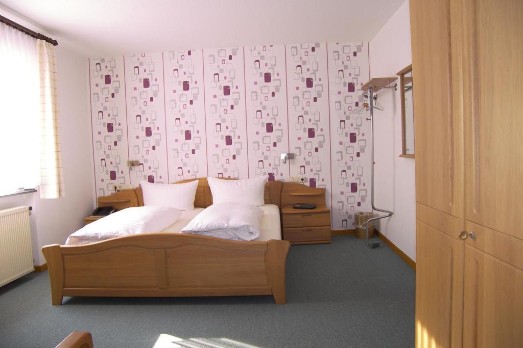 Hotel Dampfmuehle Enkirch Exterior foto
