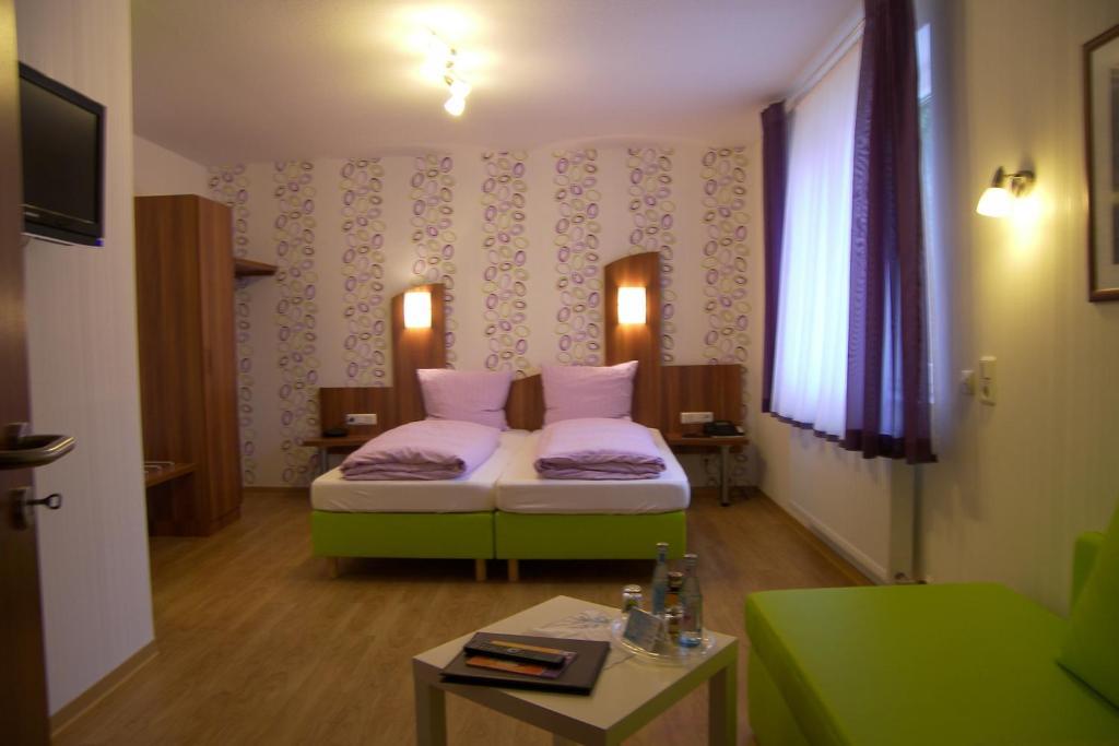 Hotel Dampfmuehle Enkirch Exterior foto